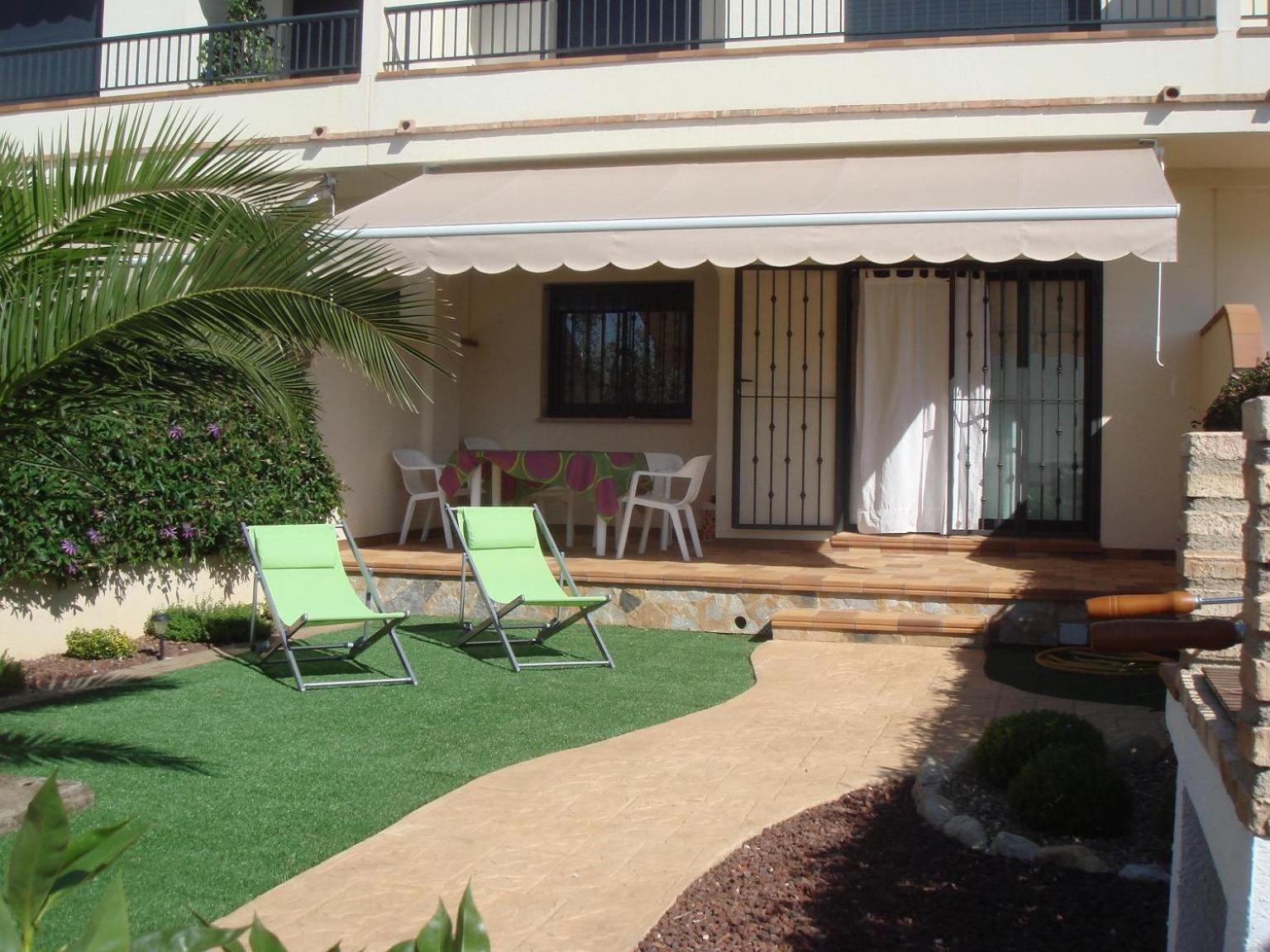 Llevant 3 L'Ampolla Exterior foto