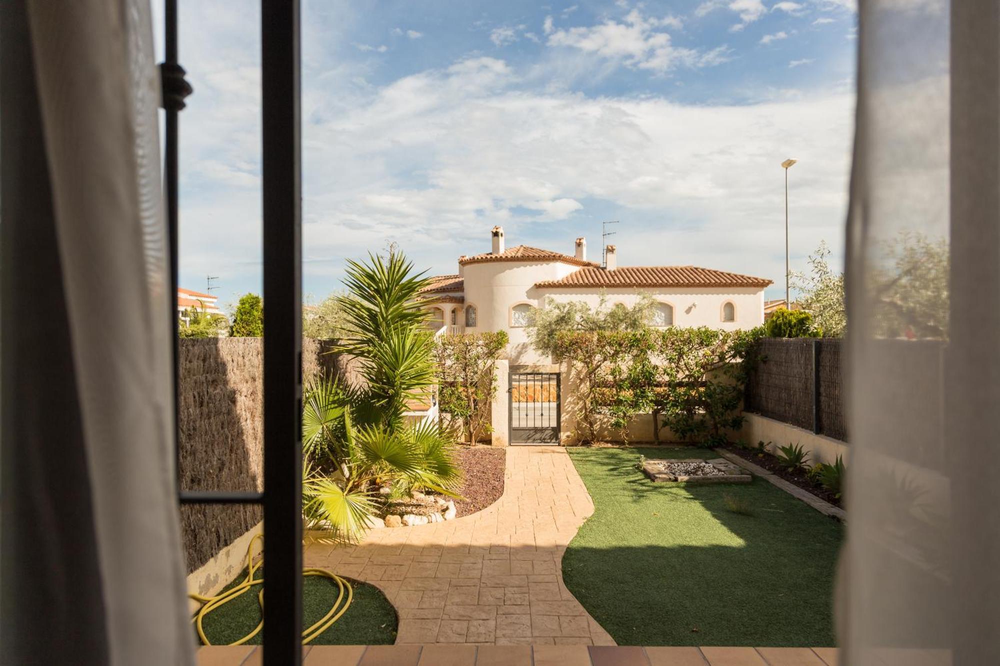 Llevant 3 L'Ampolla Exterior foto